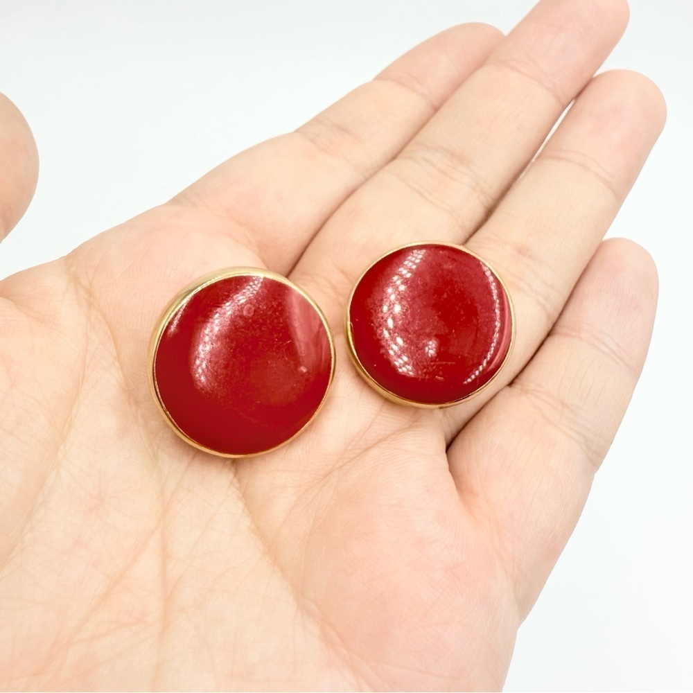 Vintage Red Enamel Gold Tone Metal Clip On Earrings